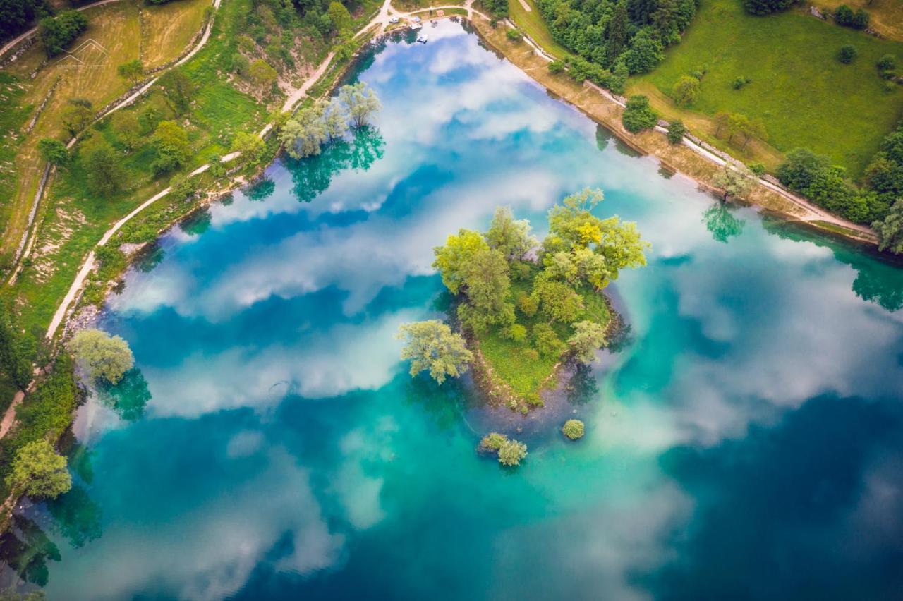 La Rustica Sul Lago Di Tenno Mansarda Екстериор снимка
